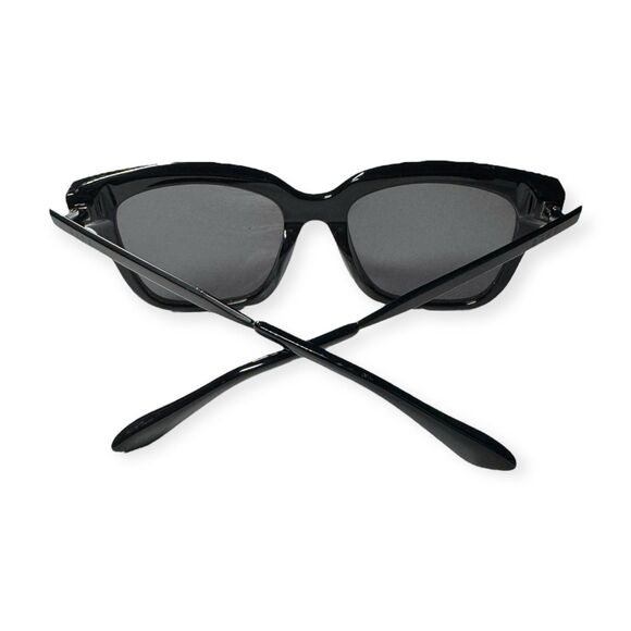 DIFF Bella Square Sunglasses Grey Polarized Lenses Black Frame - Picture 6 of 9